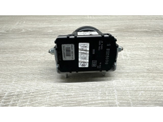 Блок управления 8904048020, 2370003080   Toyota RAV 4 (XA30)