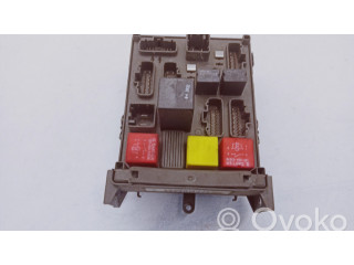 Блок предохранителей 8200148810A, 8200004201E   Renault Vel Satis    