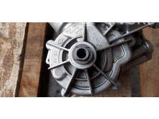 Čerpadlo oleje 06M115103Q   Audi A4 S4 B9 8W   CWGD