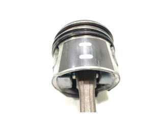  Поршень с шатуном 9HS(DV6TED4BU)   Peugeot Partner  