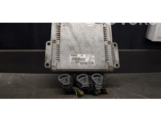Блок управления двигателем Блок управления 0281011247   Fiat Scudo