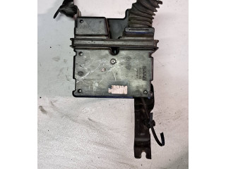 Блок предохранителей  5243290   Saab 9-5    