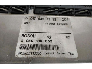 Блок управления редуктора коробки передач (раздатки) 0175457332   Mercedes-Benz C W202