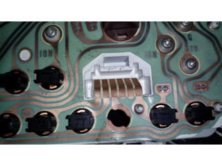 Панель приборов LR0008001, YWY100340   Land Rover Freelander       