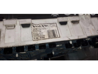 Pojistková skříňka Спидометр (приборный щиток) 30889709D   Volvo S40, V40 2000