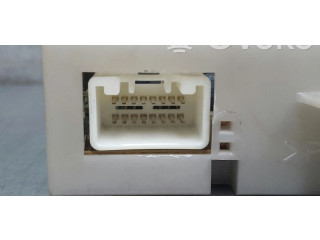Дисплей    9J16, 9J16   Mazda 323 F