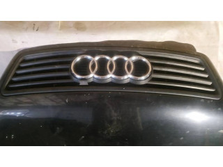 Передняя решётка Audi A6 S6 C5 4B 1997-2005 года       