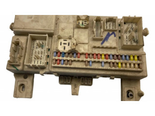   Pojistková skříňka 30765015, 05078803   Volvo V50 2004