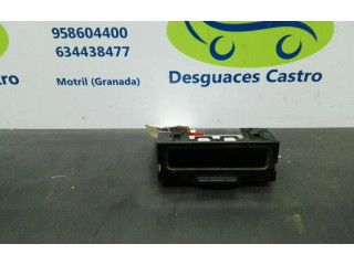 Дисплей    8200107839A, 8200107839A   Renault Megane II