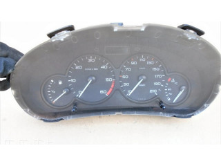 Přístrojová deska  Peugeot 206 2002 9645096080  