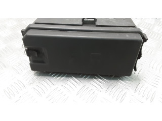 Блок предохранителей  1645400182, 2515400524   Mercedes-Benz R W251    