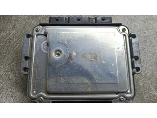 Řídící jednotka 8200305678   Renault Scenic II -  Grand scenic II 2005
