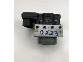 Блок АБС 4451047070   Toyota  Prius+ (ZVW40)  2011-2018 года