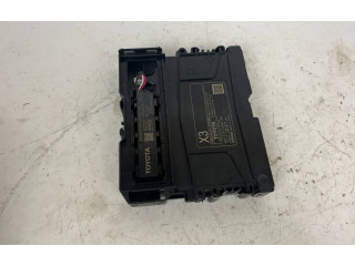 Блок управления 8674062010, 1043482781   Toyota Mirai