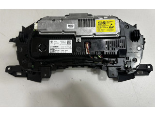 Přístrojová deska  BMW 3 G20 G21 2019 5B4A589, 5B35D79  