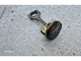Píst 702RBE, 9RO   Toyota RAV 4 (XA50)     