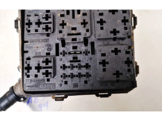 Блок предохранителей  1k0937507b   Volkswagen Golf Plus    