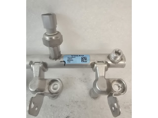 Vstřikovací lišta 32203060   Volvo XC40    B4204T14 