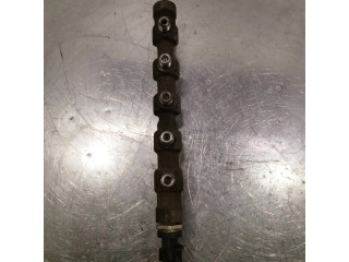 Vstřikovací lišta 314002A420, 0445214181   Hyundai i30  pro naftový motor 1.6 D4fb 