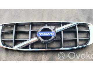 Верхняя решётка Volvo XC70 2014-2016 года 31283902      