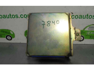 Řídící jednotka 237101C720, 0261200972   Nissan Serena 1993
