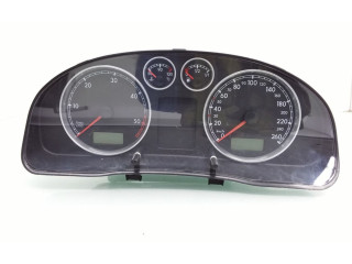 Přístrojová deska  Volkswagen PASSAT B5.5 2002 3B0920805A, 110080051004  