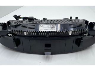 Přístrojová deska  BMW 3 G20 G21 2019 9398058  