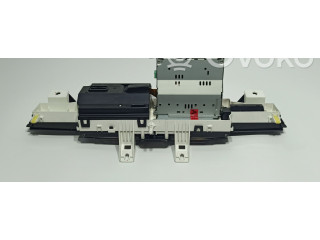 Дисплей    EH64611J0E, 4685000066   Mazda CX-7