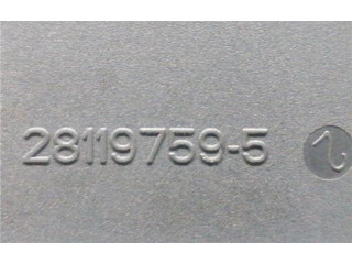   Pojistková skříňka 281164872, 281197595   Peugeot 5008 2011