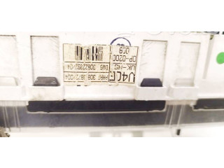 Přístrojová deska  Volvo S40, V40 1996 30819872, 30822392  