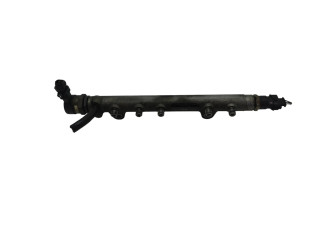 Vstřikovací lišta 238100N021, 0445214133   Toyota Yaris    1ND-TV 