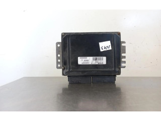 Блок управления двигателем ECU    8200059086   Renault Megane II