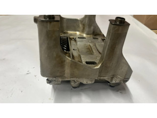 Масляный насос   FB5E6K360BE  Ford Mustang VI 2.3