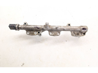Vstřikovací lišta 7639975   BMW 2 F45    B38A15A 