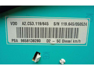 Přístrojová deska  Peugeot 407 2006 1.CONECTOR, VDO  