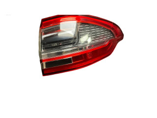 Задний фонарь правый 17318702    Ford S-MAX   2006-2015 года