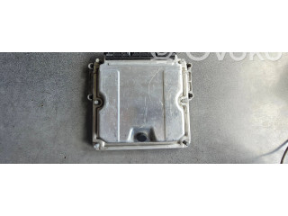 Řídící jednotka 0281010632, 8200051608   Nissan Primastar 2004