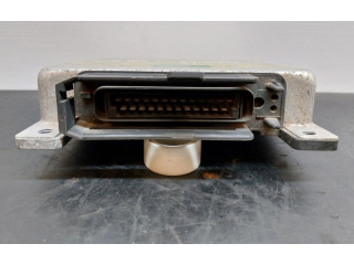 Řídící jednotka 0280000304, 90122322   Opel Kadett E 