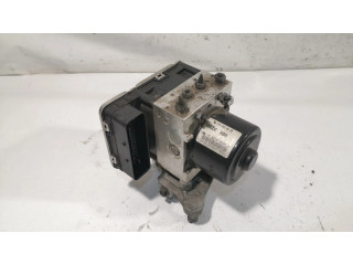 Jednotka ABS A1724312912   Mercedes-Benz C W204 2011