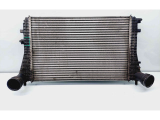 Интеркулер  3C0145805P   Volkswagen Tiguan 