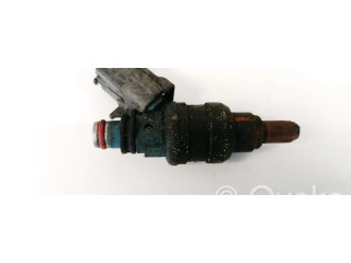 Форсунка INP480    Mazda 626 для бензинового двигателя  2