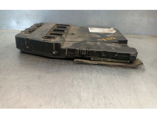 Pojistková skříňka Řídící jednotka BSM 8200525384, S118400150DSIEMENS   Renault Megane II 2005