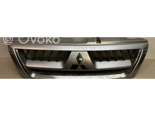 Передняя решётка Mitsubishi Pajero 2003-2006 года MN1177137, MN117713      