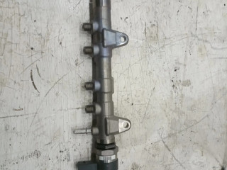 Vstřikovací lišta 851162903   BMW 1 F20 F21     