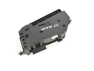 Дисплей    8310848020, 2575100314   Lexus RX 330 - 350 - 400H