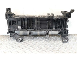 Pojistková skříňka Řídící jednotka BSM A2465401850, A2465400040   Mercedes-Benz GLA W156 2014