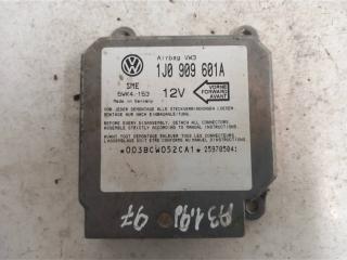 Блок подушек безопасности 1J0909601A, 25970504   Audi A3 S3 8L