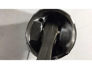 Píst 75L101   Ford Connect  pro naftový motor 1.6  