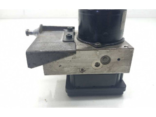 Jednotka ABS A2095452532, FD02M10Q01   Mercedes-Benz C W203 2002