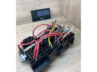 Блок предохранителей 7703497782B, 7703297988   Renault Megane I    